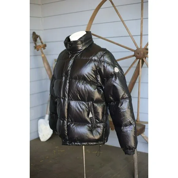 $1,790 Moncler Ever Puffer Down Jacket Nylon Black Size 1/Small MINT